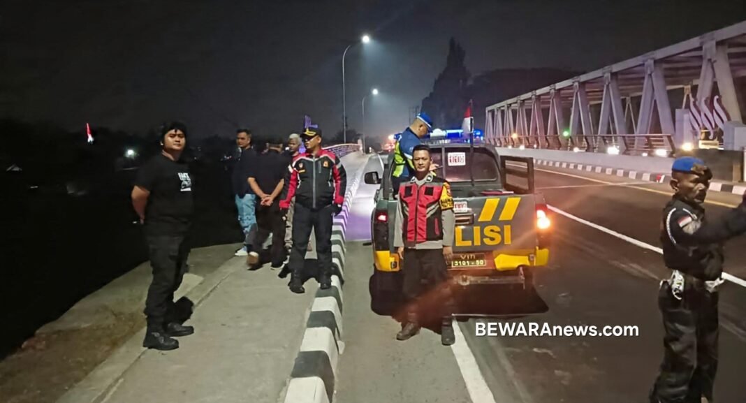 Antisipasi Aksi Tawuran, Kompol Anton Indra Gunawan Pimpin Langsung Patroli KRYD di Perbatasan Subang – Karawang Antisipasi Aksi Tawuran, Kompol Anton Indra Gunawan Pimpin Langsung Patroli KRYD di Perbatasan Subang – Karawang