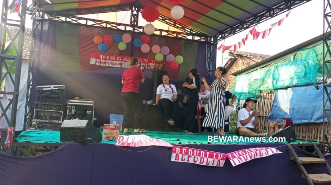 Melihat Keseruan Warga Kampung Mulyasari Dalam Memperingati HUT ke 81 RI Melihat Keseruan Warga Kampung Mulyasari Dalam Memperingati HUT ke 81 RI