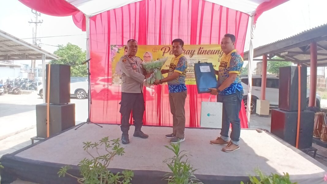 Paturay Tineung Kompol Kustiawan, Polsek Cipeundeuy Perkuat Sinergi Jelang Purna Bhakti Paturay Tineung Kompol Kustiawan, Polsek Cipeundeuy Perkuat Sinergi Jelang Purna Bhakti