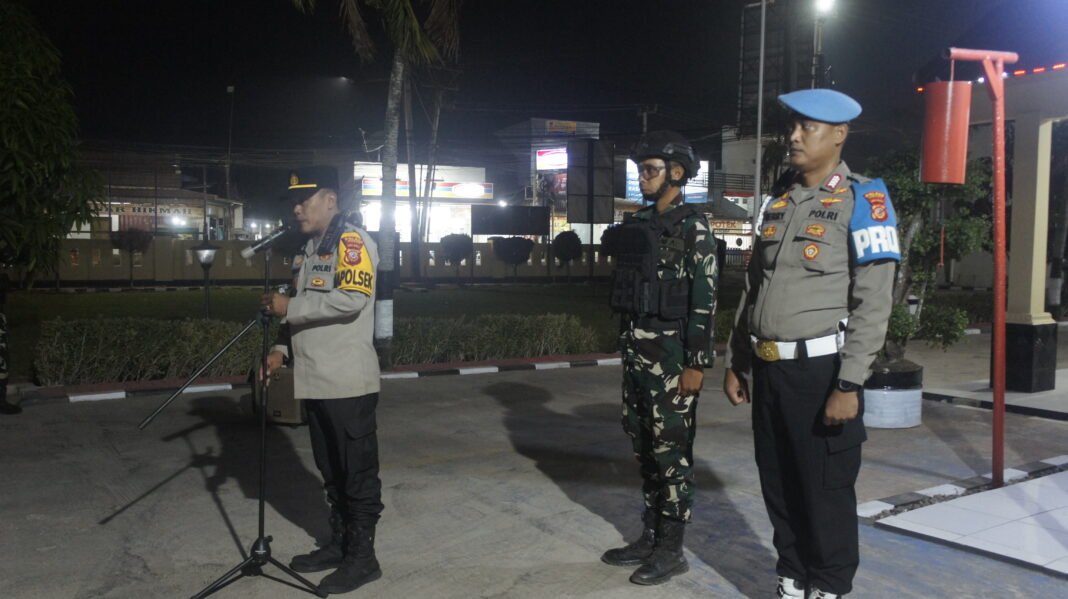 Bersama Yonif TP 940/JAYA NEGARA, Polsek Cipeundeuy Gelar Apel Gabungan Ops KRYD Tekan Kriminalitas Jalanan Bersama Yonif TP 940/JAYA NEGARA, Polsek Cipeundeuy Gelar Apel Gabungan Ops KRYD Tekan Kriminalitas Jalanan