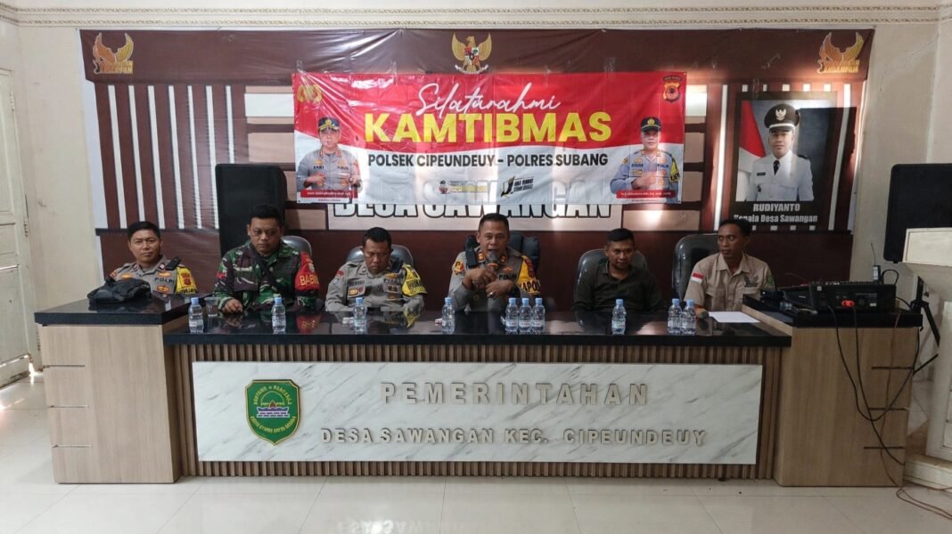 Perkuat Sinergitas, Kapolsek Cipeundeuy AKP Udin Awaludin Gelar Silaturahmi Kamtibmas dengan Aparatur Desa Sawangan Perkuat Sinergitas, Kapolsek Cipeundeuy AKP Udin Awaludin Gelar Silaturahmi Kamtibmas dengan Aparatur Desa Sawangan