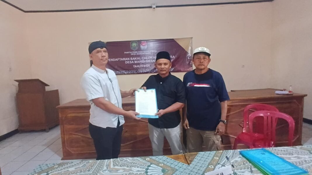 Diantar Keluarga dan Puluhan Simpatisan, Bos Uje Resmi Daftarkan Diri sebagai Balon Kades Marengmang Periode 2026 – 2034 Diantar Keluarga dan Puluhan Simpatisan, Bos Uje Resmi Daftarkan Diri sebagai Balon Kades Marengmang Periode 2026 – 2034