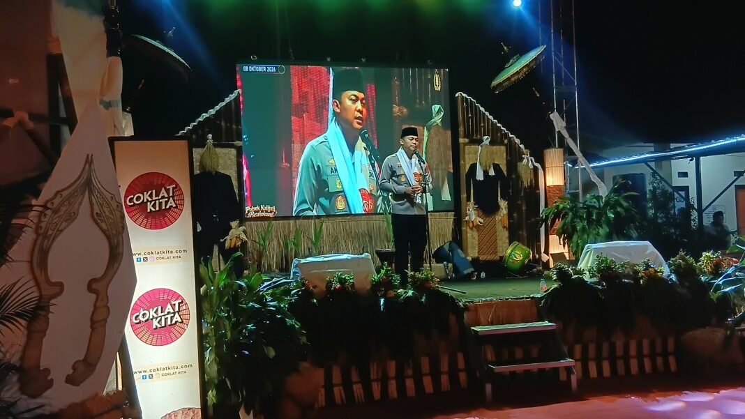 Penuh Khidmat, Kapolres Subang Hadiri Kegiatan Polsek Kalijati Bersholawat Penuh Khidmat, Kapolres Subang Hadiri Kegiatan Polsek Kalijati Bersholawat