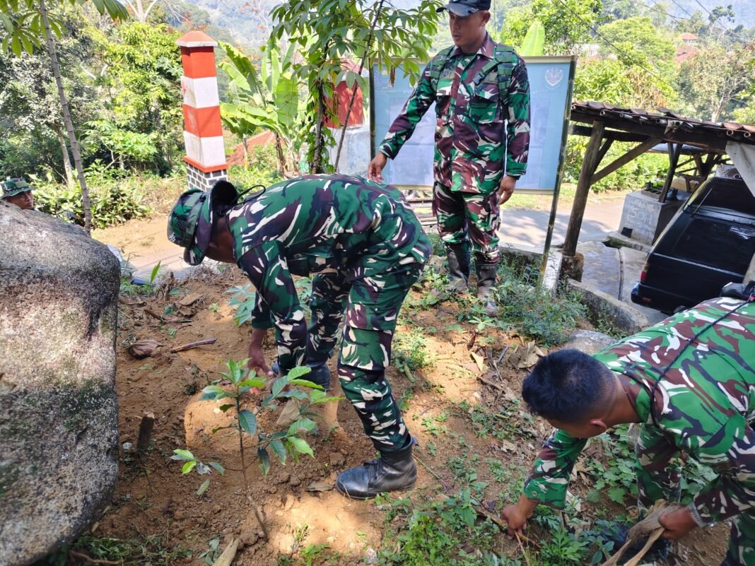 Satgas TMMD ke-130 Siapkan Lahan Pembangunan Sarana Air Bersih di Cupunagara Satgas TMMD ke-130 Siapkan Lahan Pembangunan Sarana Air Bersih di Cupunagara