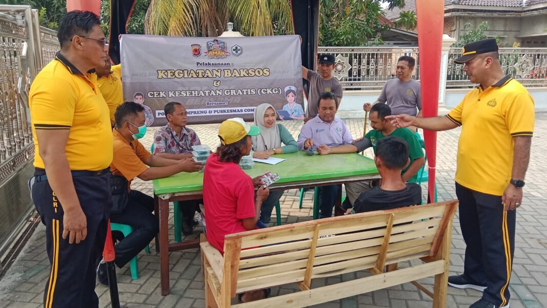 Kapolsek Compreng Gandeng UPTD PKM, Gelar Bakti Sosial dan Pemeriksaan Kesehatan Gratis di Masjid Al Muhajirin Kapolsek Compreng Gandeng UPTD PKM, Gelar Bakti Sosial dan Pemeriksaan Kesehatan Gratis di Masjid Al Muhajirin