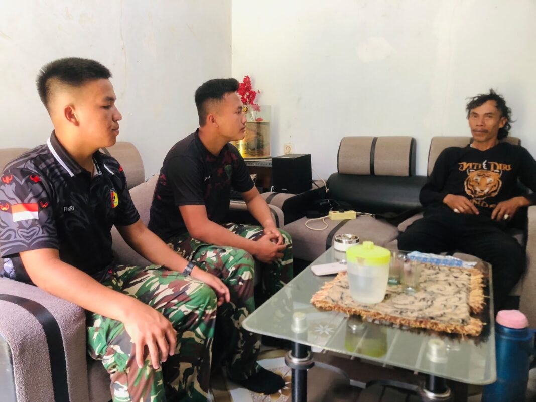 Tak Hanya Bangun Desa, Satgas TMMD Hadir dengan Kepedulian Tak Hanya Bangun Desa, Satgas TMMD Hadir dengan Kepedulian